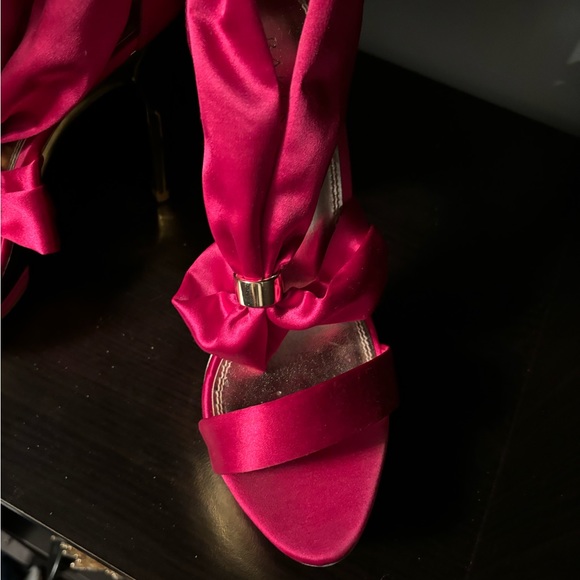 Dream - Picture 2 of 5